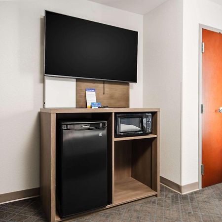 Comfort Suites Columbia Northeast - Fort Jackson Exterior foto