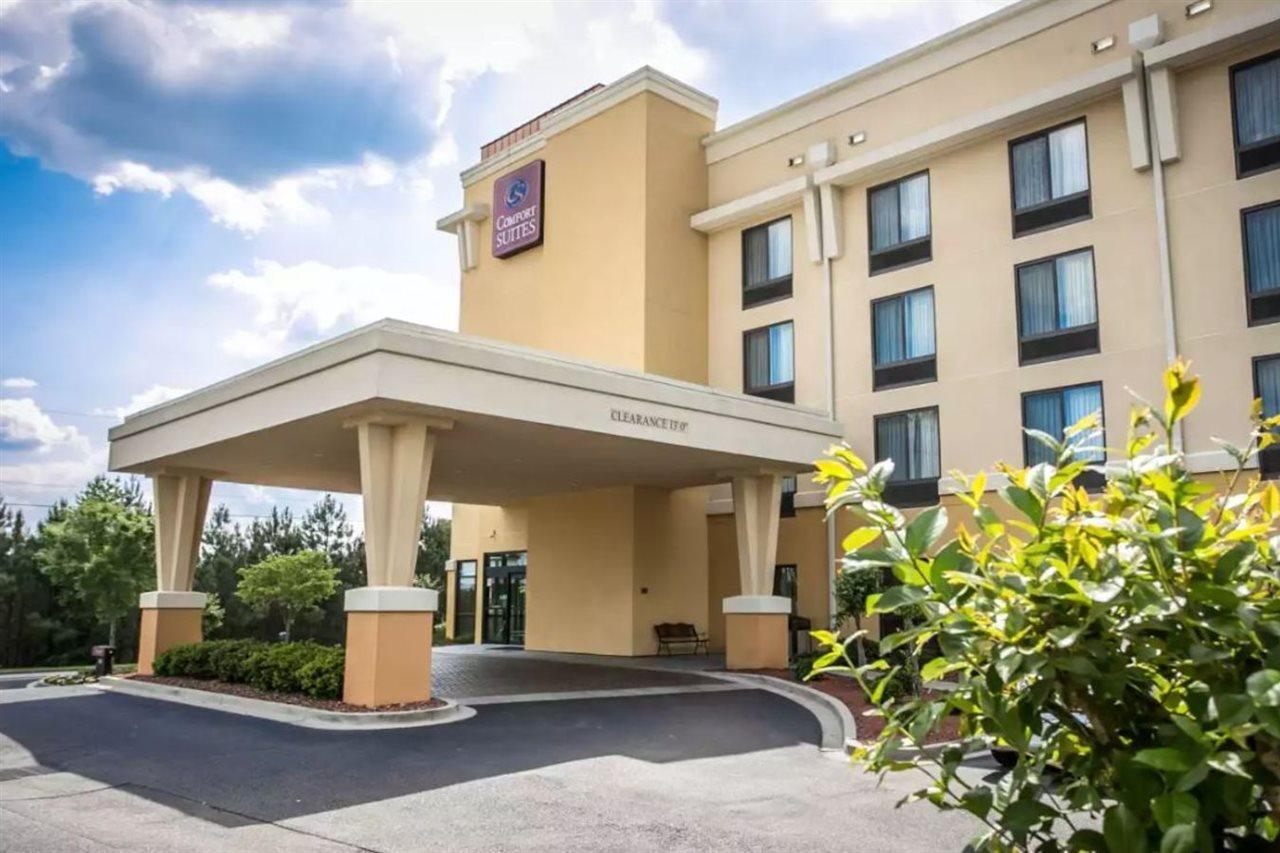 Comfort Suites Columbia Northeast - Fort Jackson Exterior foto